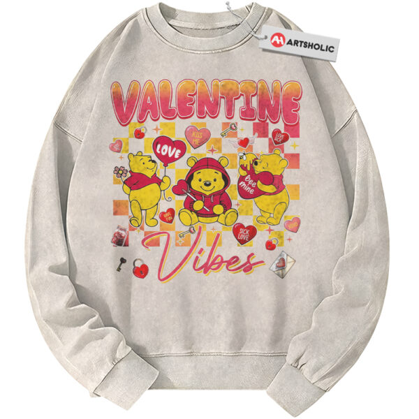 Winnie-the-Pooh Sweatshirt, Valentine's Day Sweatshirt, Animated Sweatshirt, Vintage Sweater