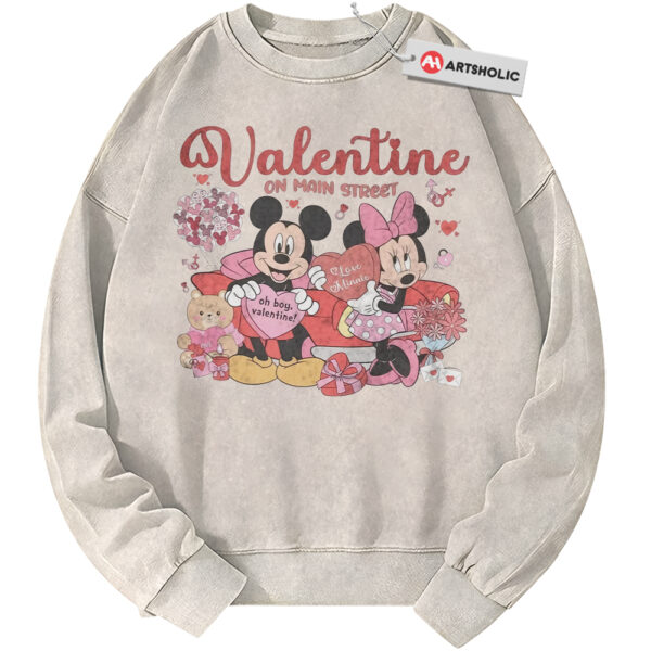Minnie and Mickey Mouse Sweatshirt, Valentine's Day Sweatshirt, Animated Sweatshirt, Vintage Sweater
