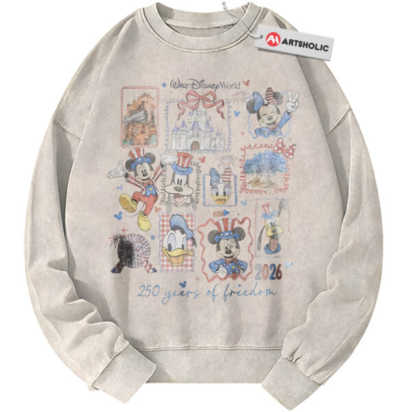 Mickey Mouse Sweatshirt, Pluto Sweatshirt, Donald Duck Sweatshirt, 4th of July Sweatshirt, Animated Sweatshirt, Independence Day Vintage Sweater