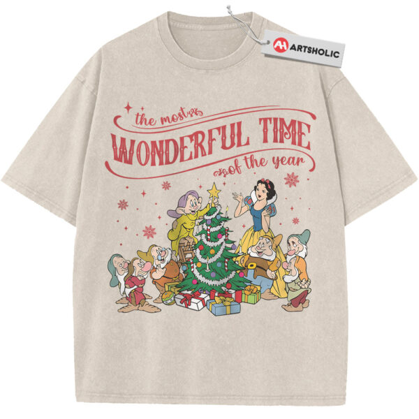 Snow White and the Seven Dwarfs Shirt, Christmas Shirt, Winter Disney Shirt, Animated Shirt, Vintage Tee