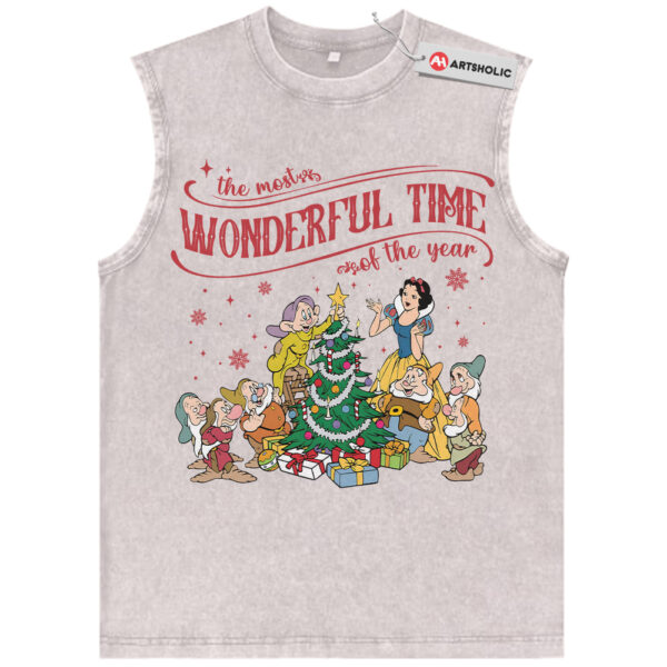 Snow White and the Seven Dwarfs Shirt, Christmas Shirt, Winter Disney Shirt, Animated Shirt, Vintage Tee